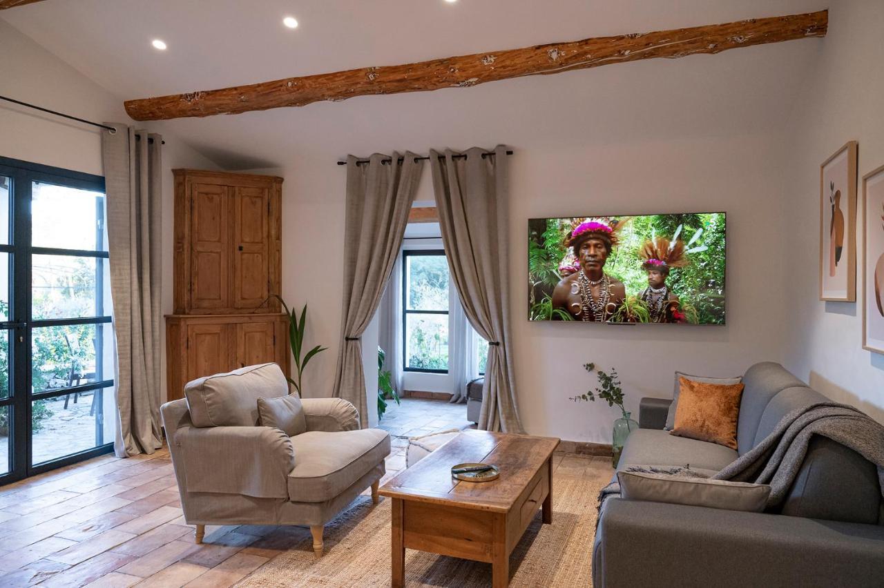 Le Clos De Mansart Bed & Breakfast
