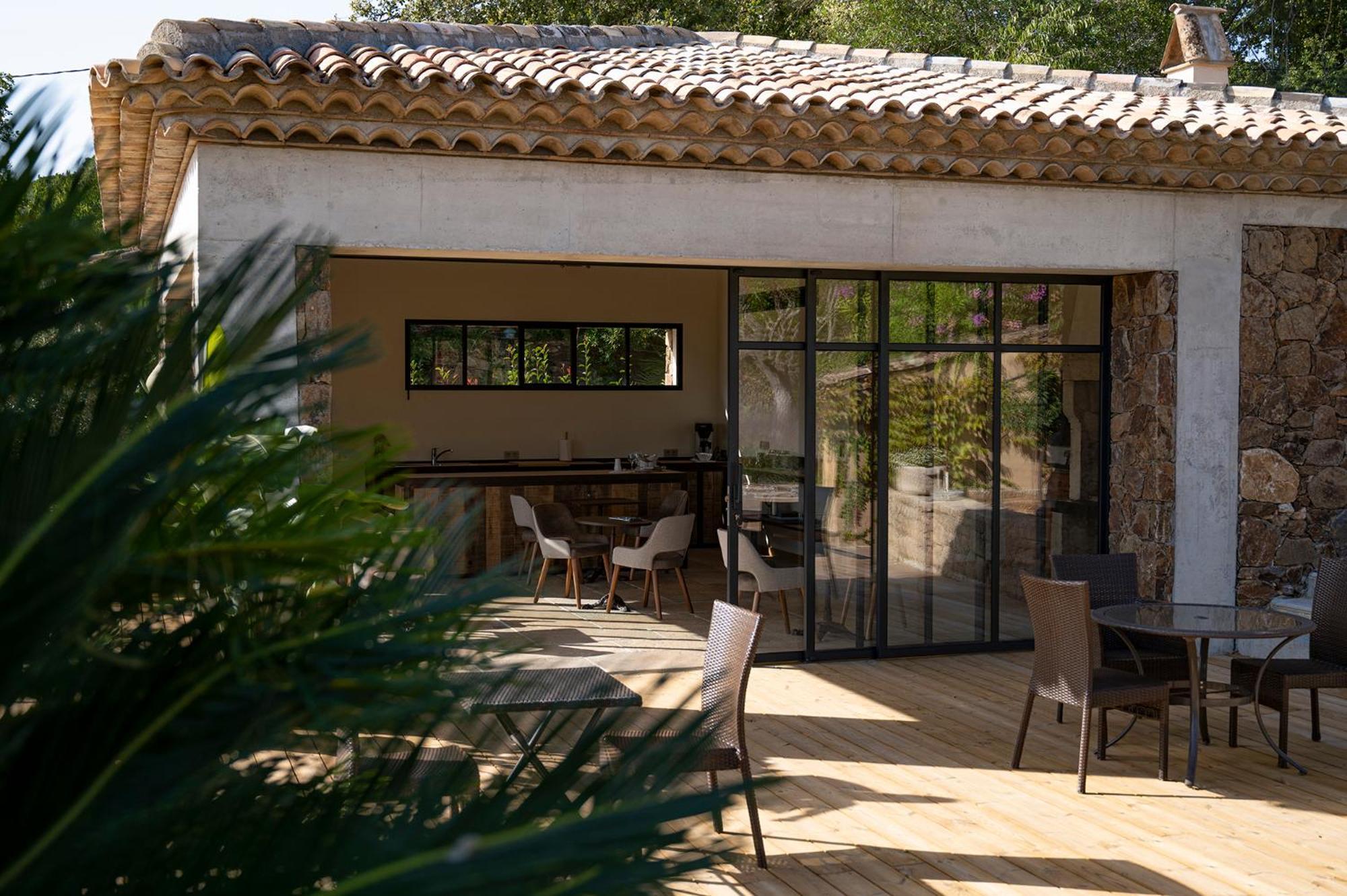 Le Clos De Mansart * Grimaud