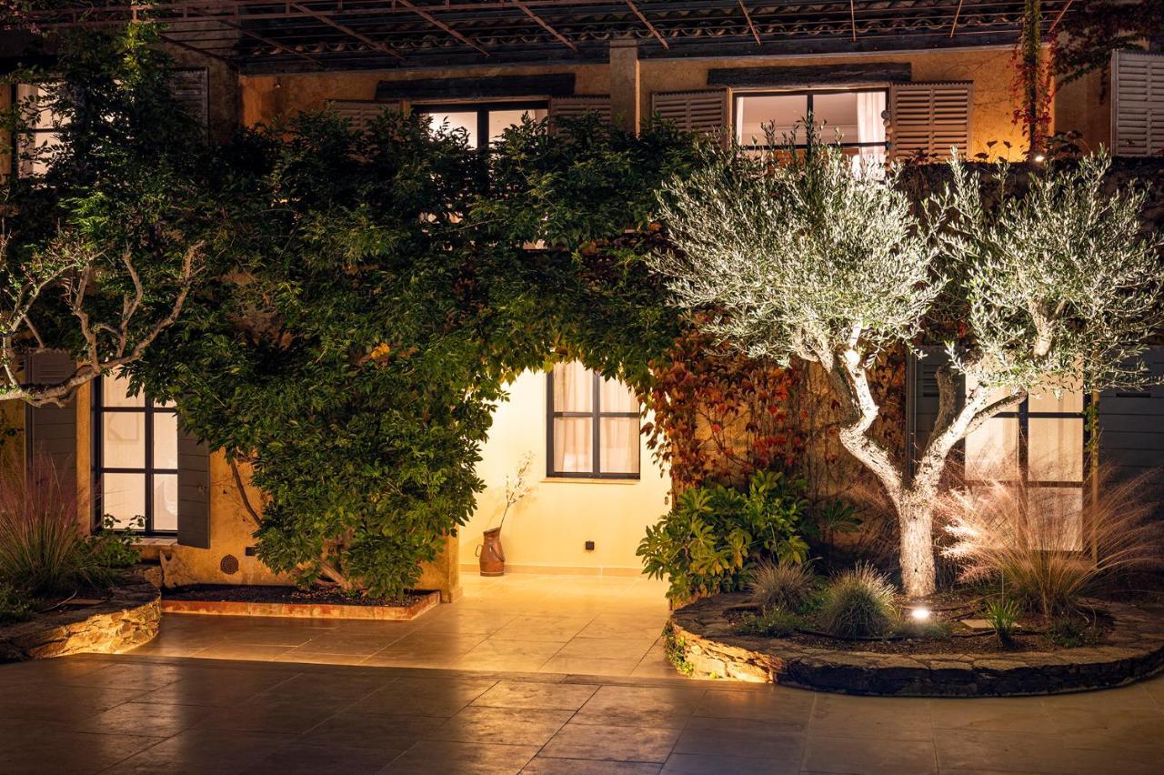 Le Clos De Mansart Couette-café Grimaud